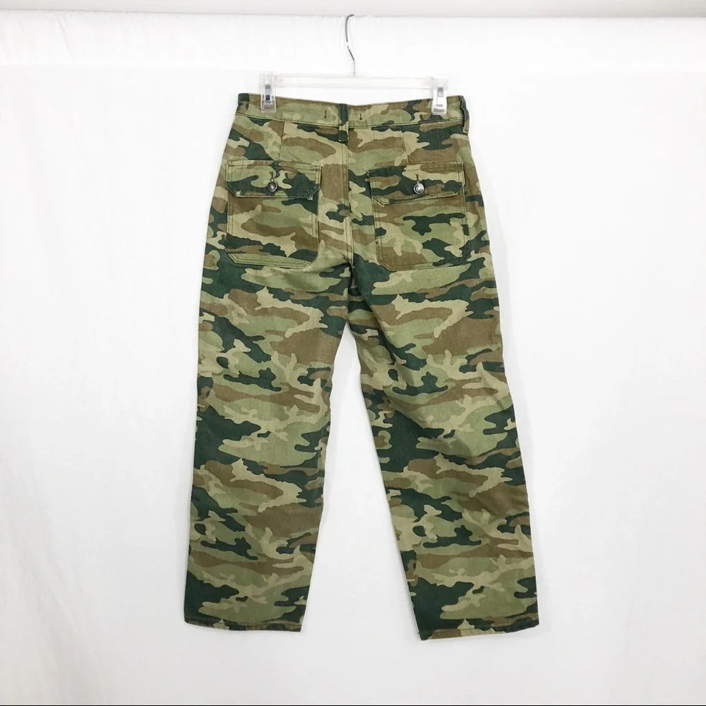 NEW Free People We The Free High Rise Remy Camo Crop Jeans, Size 28, Green